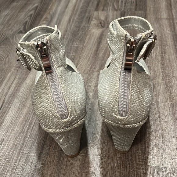Dream Pairs by TOETOES Wedge Dress shoes Glitter Silver Size 10 STYLE NO: ASH-22 - Picture 3 of 4